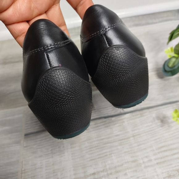 Ecco Black Noir Women's Sculptured Pumps EUR 38 US 7/7.5 - Picture 9 of 13